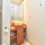 Διαμέρισμα Sola Bona 37 East